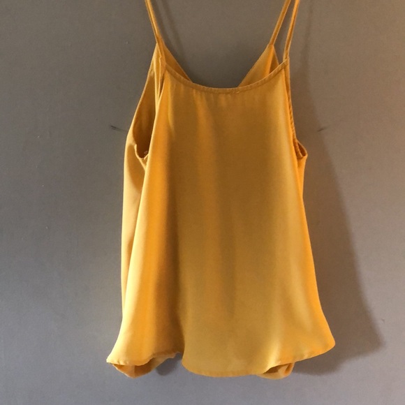 Tank top - Picture 2 of 4